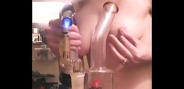  How to take a dab.naked, of course